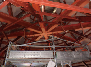 天井裏鉄骨工事